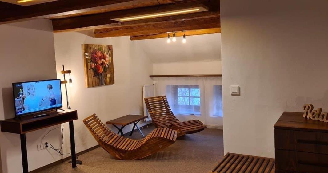 Wellness Hotel Svachovka Mirkovice Экстерьер фото