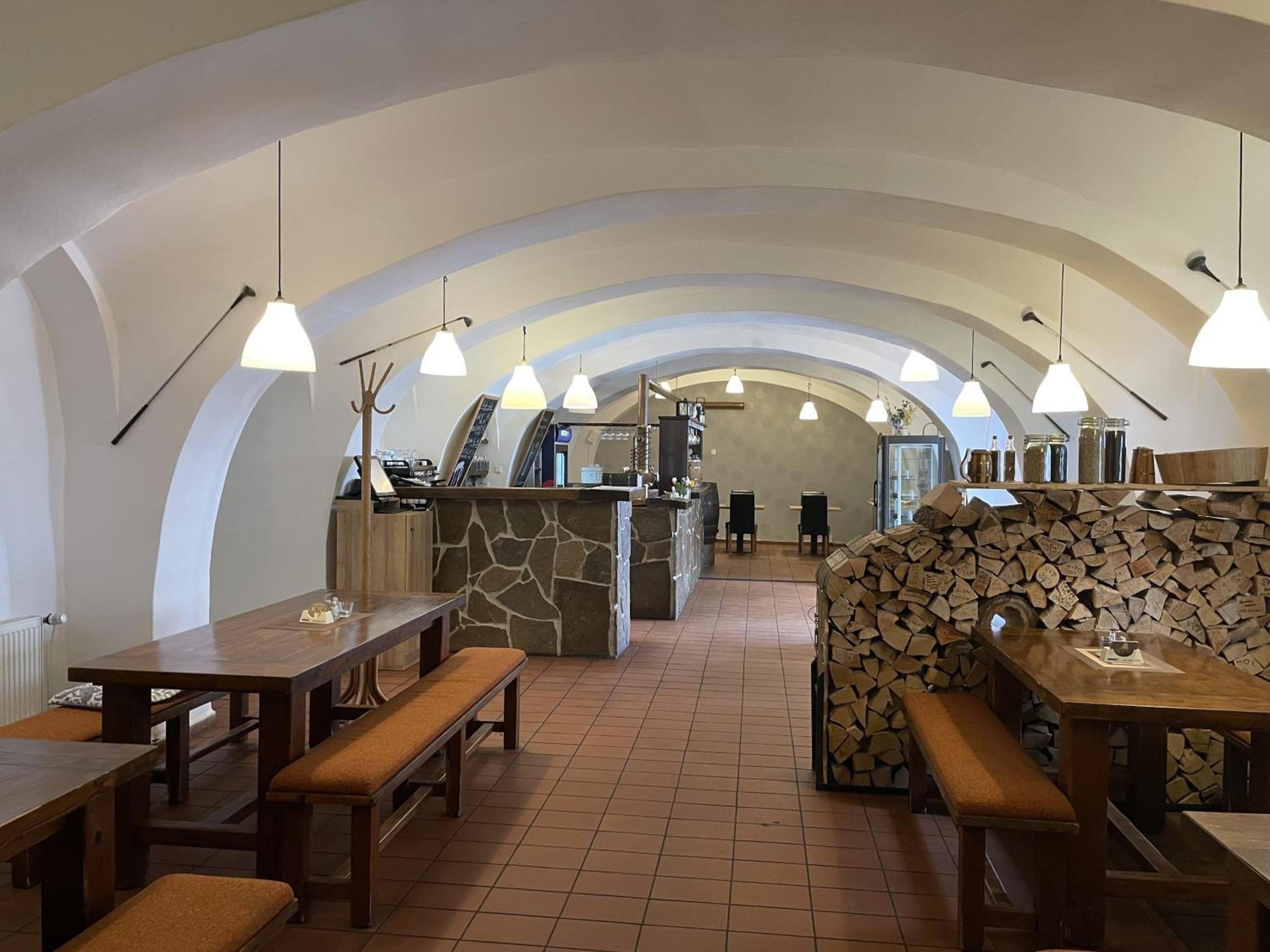 Wellness Hotel Svachovka Mirkovice Экстерьер фото