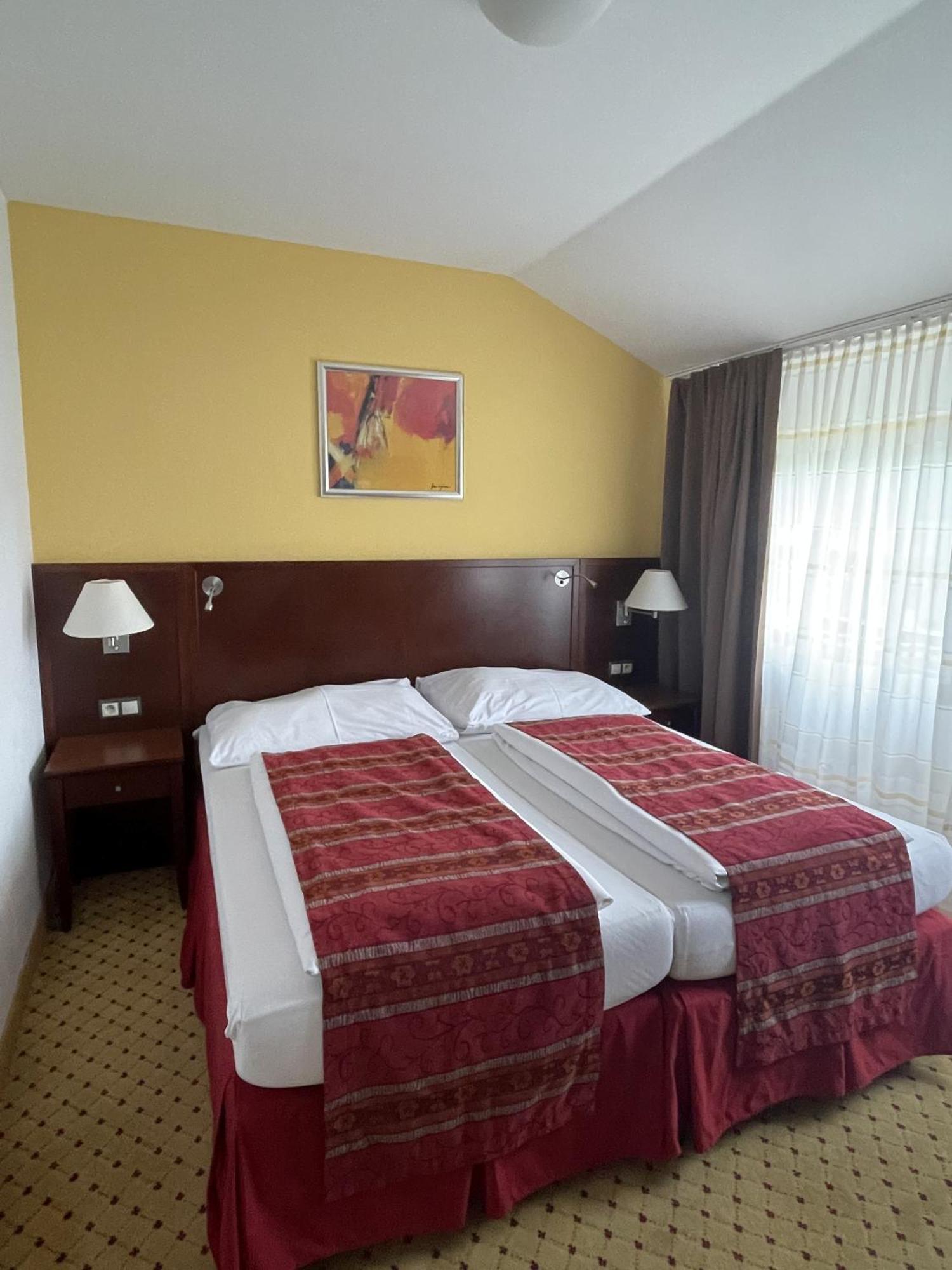Wellness Hotel Svachovka Mirkovice Экстерьер фото